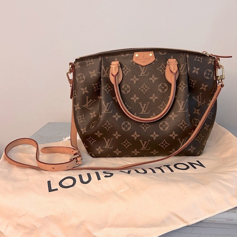 Louis Vuitton Monogram Hand/Crossbody Bag